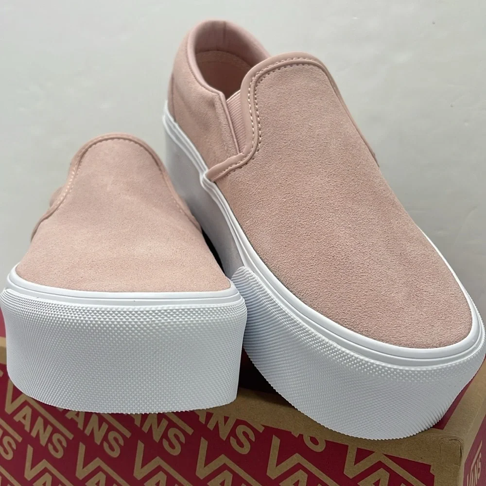 Vans WMNS Platform Sneakers Classic Slip-On Stackform Mono Embroidery Rose Smoke